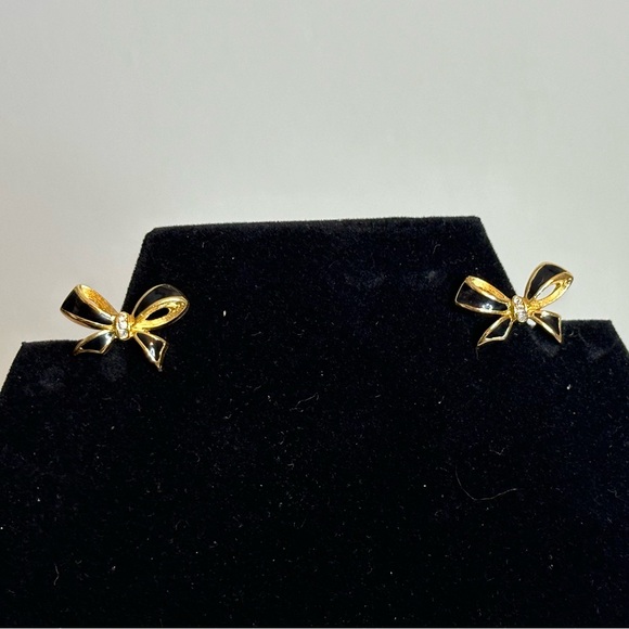 Christian Dior Clip On Earrings - Picture 2 of 13